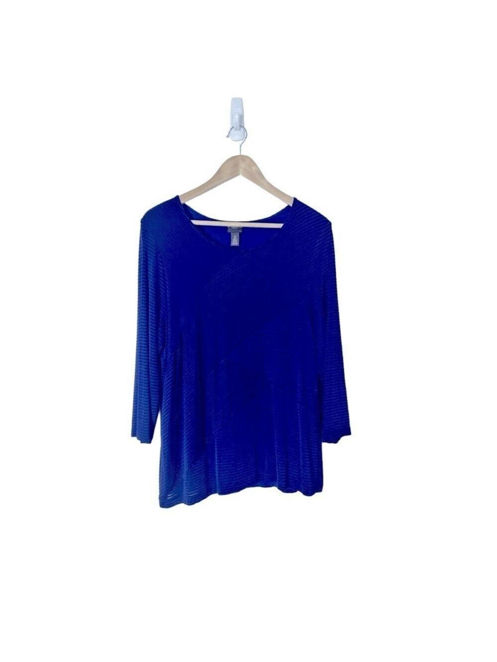 Chico's Travelers Textured Ribbed Assymetric Top Large/2 Blue Lined Colorful